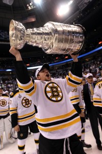  Jamie Arniel with the Stanley Cup